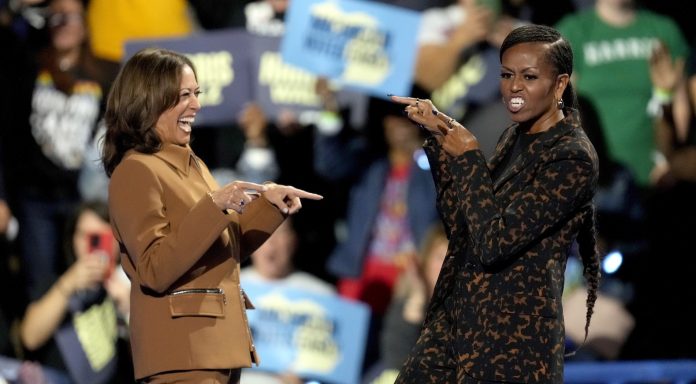 Kamala Harris och Michelle Obama