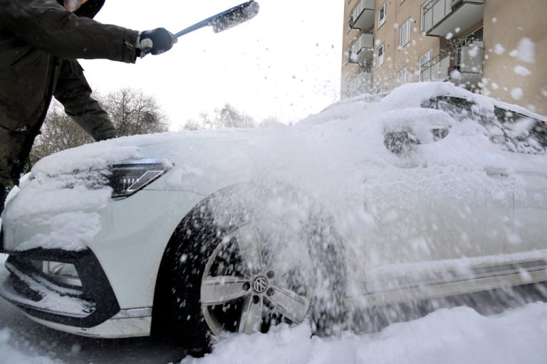 Trafikverket i stabsläge inför snösmockan