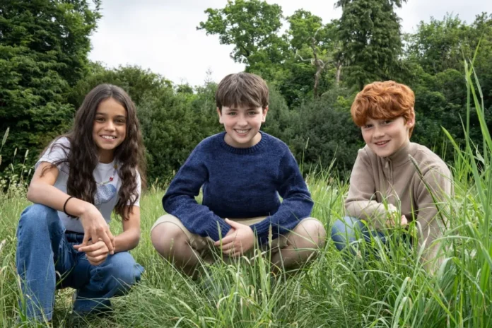 Dominic McLaughlin, Arabella Stanton och Alastair Stout, som spelar Harry Potter, Hermione Granger och Ron Weasley i nya serien om Harry Potter från HBO