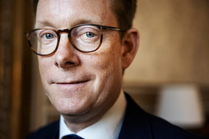 Tobias Billström